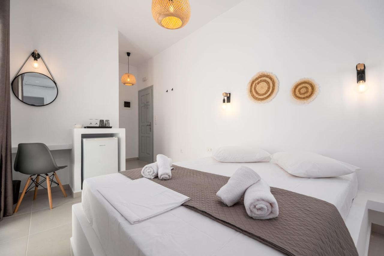 Althea Paros Aparthotel เนาซา ภายนอก รูปภาพ