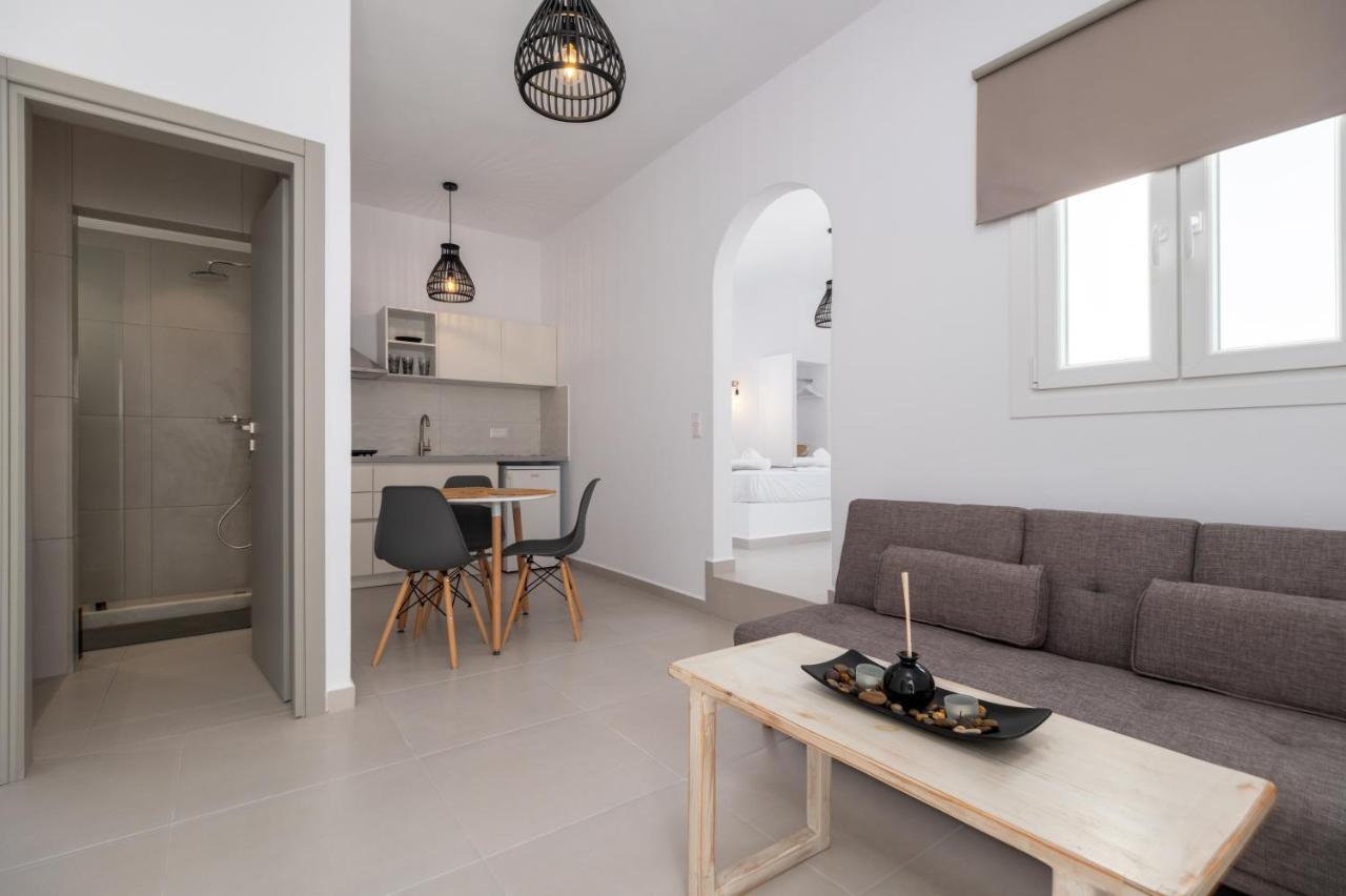 Althea Paros Aparthotel เนาซา ภายนอก รูปภาพ