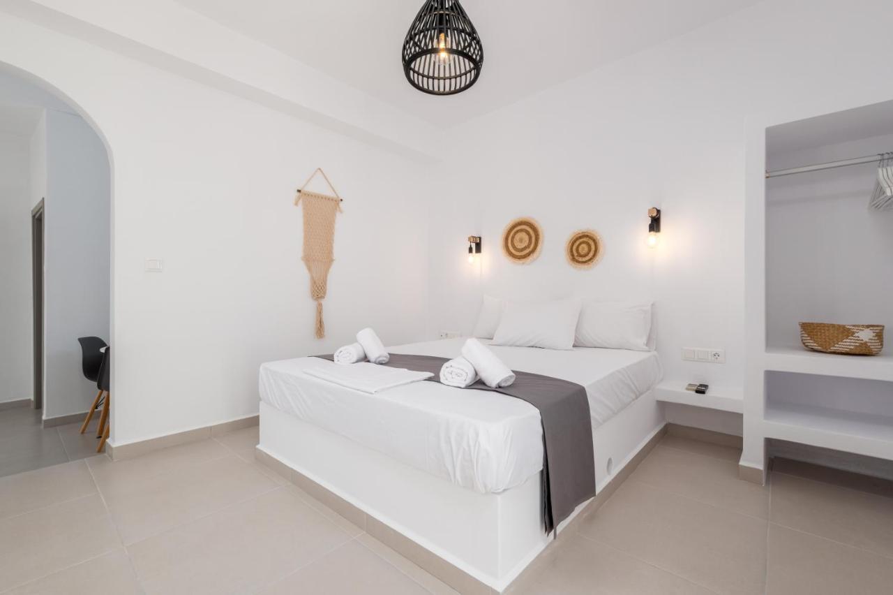 Althea Paros Aparthotel เนาซา ภายนอก รูปภาพ